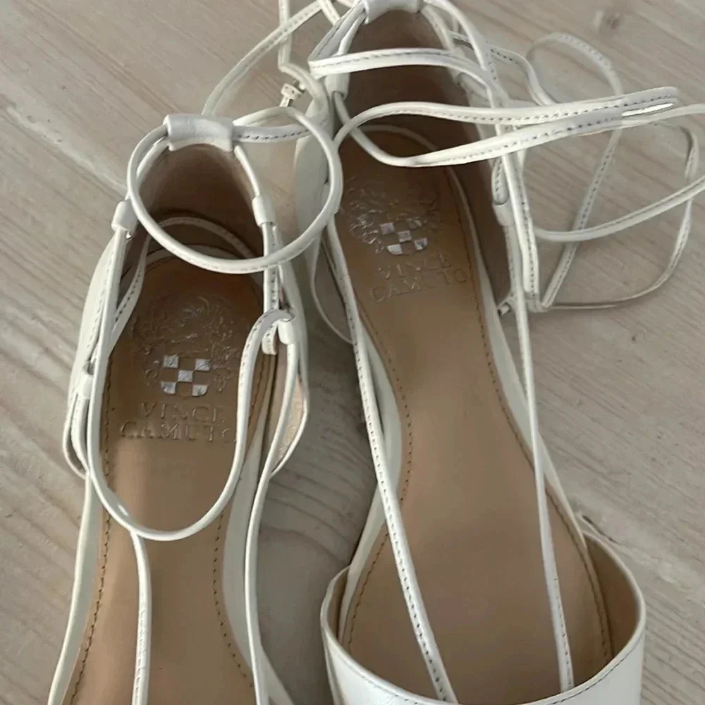 Vince Camuto lace up flats